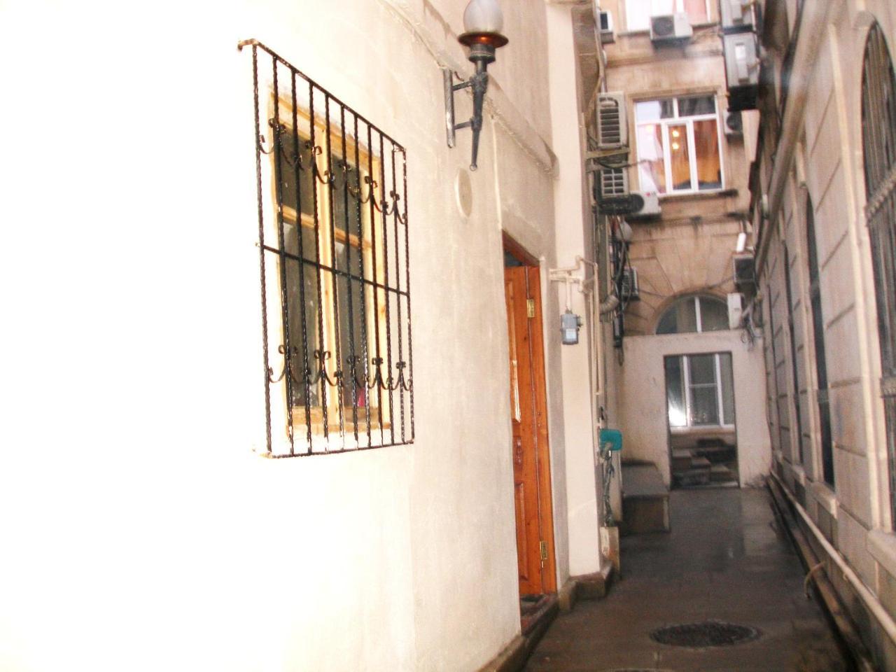 Apartment In Old City บากู ภายนอก รูปภาพ